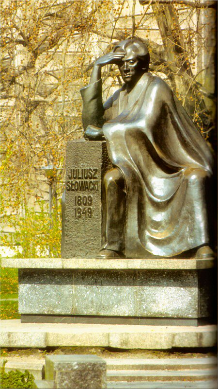 alowacki_monument.jpg