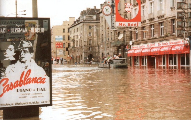 flood_pilsudski_komandorska.jpg