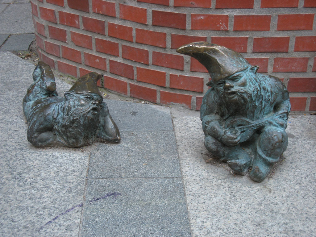 wroclaw_krasnale_melodiusz_i_grajek.jpg